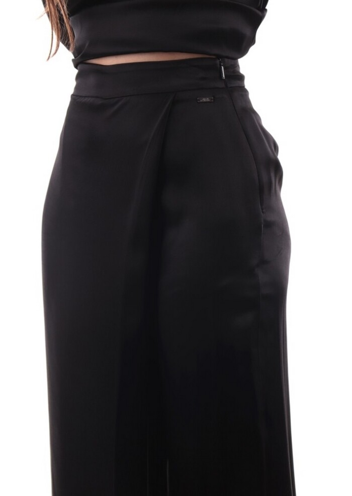 Gonna Longuette in Satin Fluido - ARMANI | EXCHANGE donna - Art. 6RYP20YNWWZ114BA - Nero - immagine 2